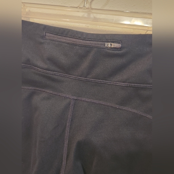 Nike Black Leggings Women's size Small Mesh Detail - Picture 4 of 8